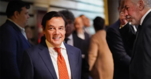 Rovira avanza con la reforma política: limitarían a cuatro los sublemas