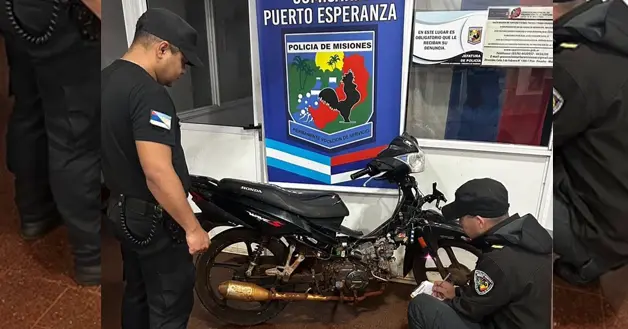 Motos